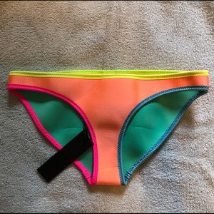 Triangl bikini bottom